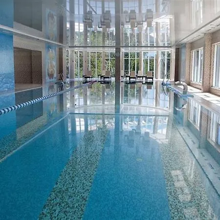 Hotel Grand-marine & Burlacha Balka
