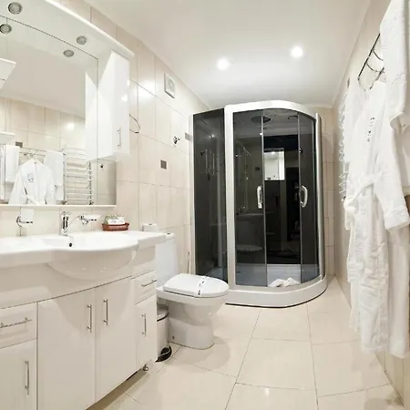 Otel Grand-marine & Spa